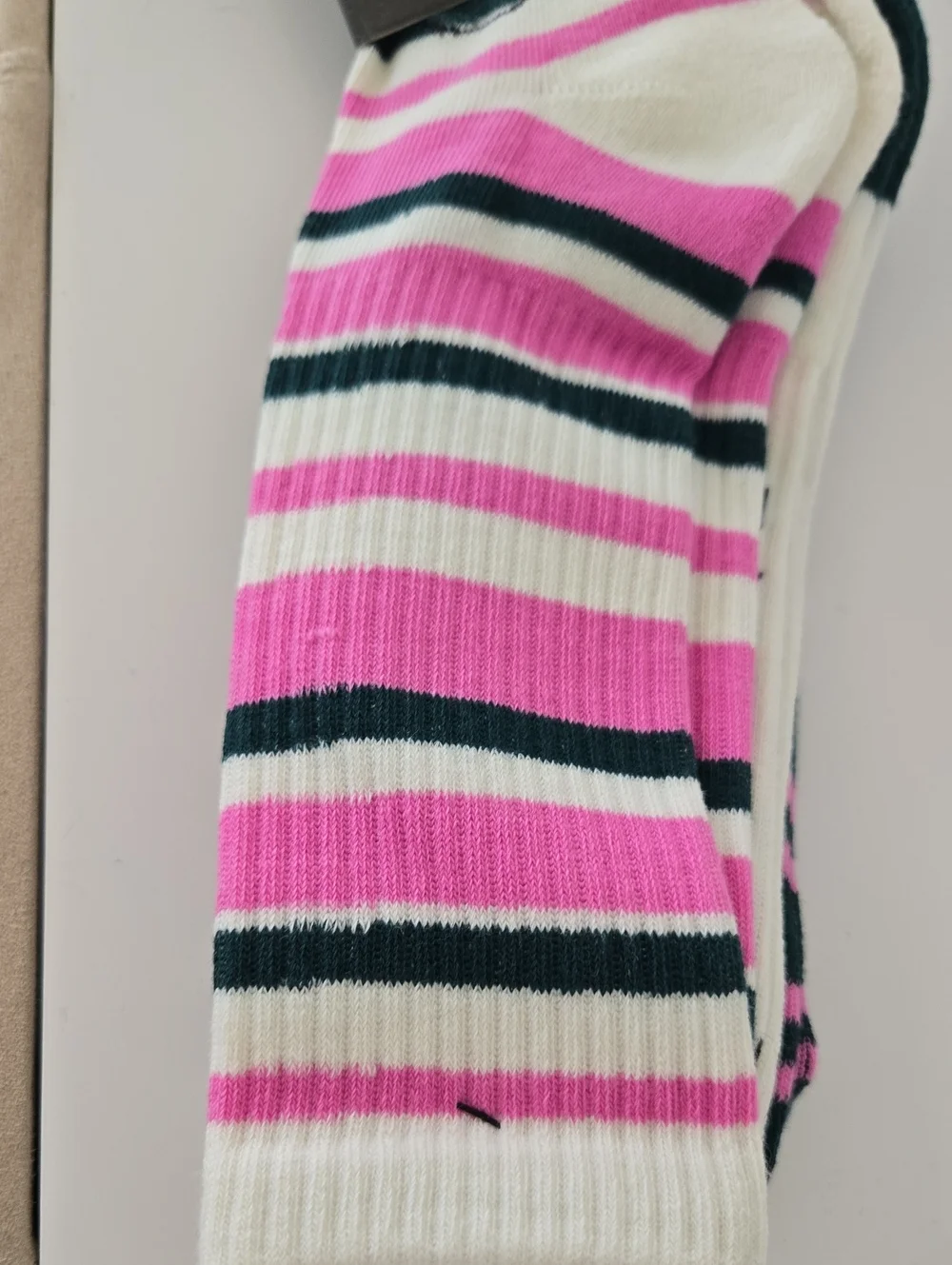 Von Dutch Women Colorful Casual Socks - Green, Pink,  3 Pairs Nwt